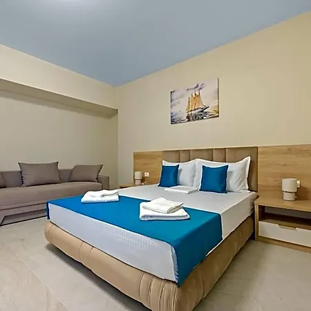 מלון דירות Coral 4*