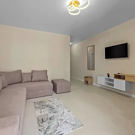 מלון דירות Coral 4*